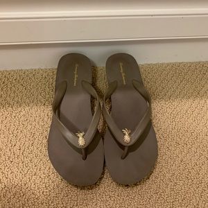 Tommy Bahama heeled flip flops